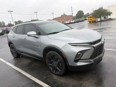 Used 2025 Chevrolet Blazer RS w/ LPO, Floor Liner Package AWD/4WD image 7
