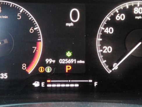 Used 2025 Honda Civic LX image 34