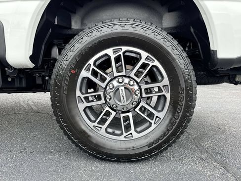 New 2026 Ford F250 Platinum w/ Platinum Plus Package AWD/4WD image 31