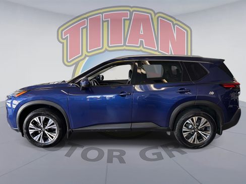 Used 2021 Nissan Rogue SV w/ Premium Package AWD/4WD image 2