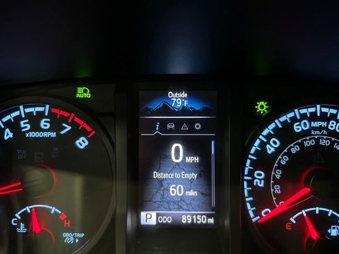 Used 2018 Toyota Tacoma SR w/ SR Convenience Package AWD/4WD image 26