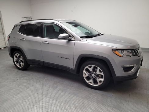 Used 2019 Jeep Compass Limited image 11
