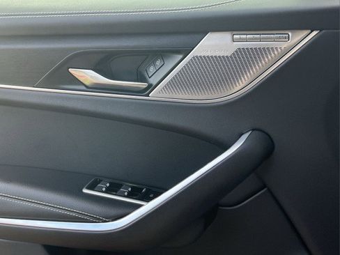 Used 2025 Jaguar F-PACE R-Dynamic S image 24