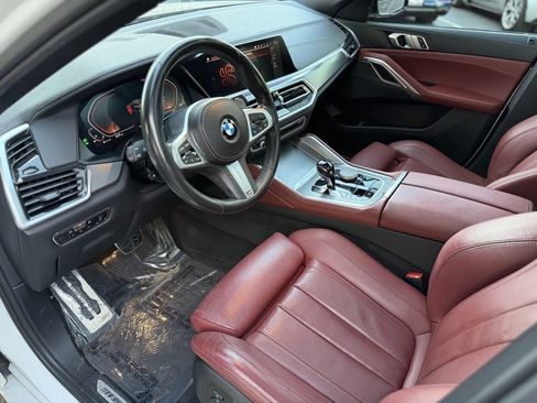 Used 2022 BMW X6 xDrive40i w/ M Sport Package image 23