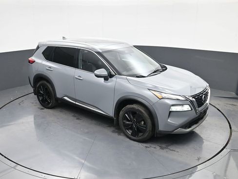 Used 2021 Nissan Rogue SL w/ Premium Package image 26