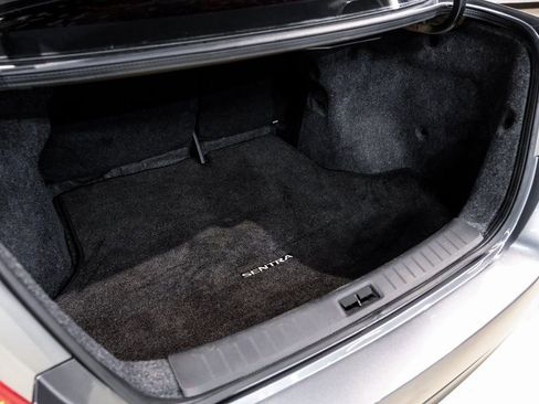 Used 2019 Nissan Sentra SV image 64