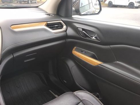 Used 2017 GMC Acadia Denali w/ Technology Package image 17