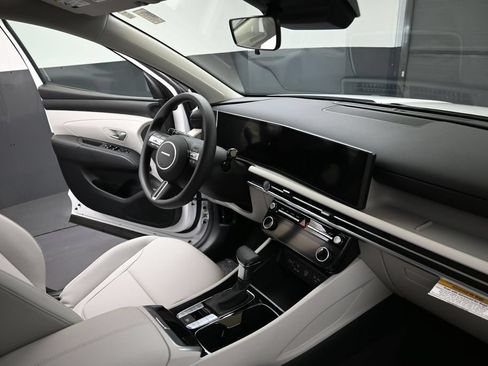 New 2026 Hyundai Tucson SEL Plus AWD/4WD image 12