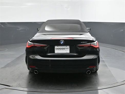 Used 2024 BMW 430i Convertible image 7