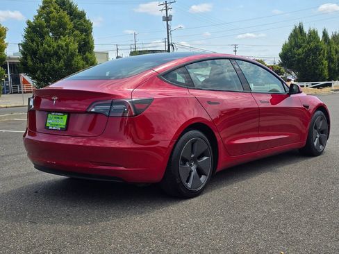 Used 2023 Tesla Model 3 Standard Range RWD image 5