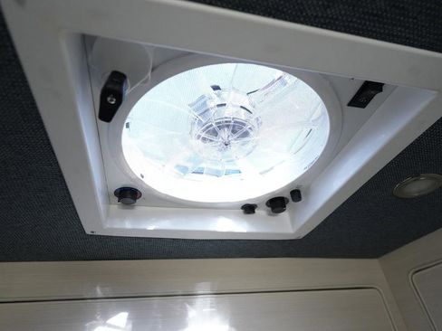 Used 2022 Mercedes-Benz Sprinter 144 Cargo image 34