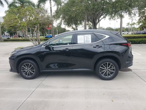 Used 2023 Lexus NX 350 AWD w/ Premium Package image 8