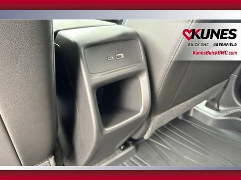 New 2026 Buick Envista Sport Touring w/ Convenience I Package FWD image 34