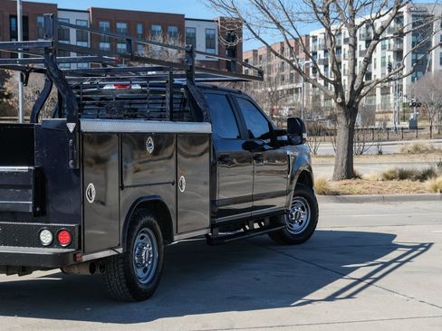 Used 2022 Ford F250 XL w/ Power Equipment Group image 26