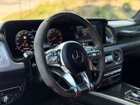 Used 2022 Mercedes-Benz G 63 AMG 4MATIC image 11