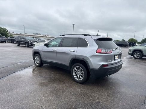 Used 2022 Jeep Cherokee Latitude Lux AWD/4WD image 5
