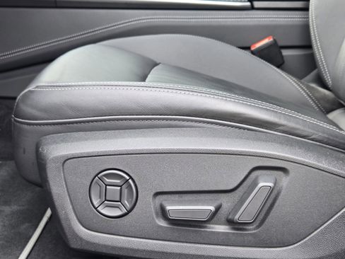 Used 2020 Audi A6 3.0T Premium Plus image 33