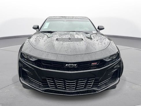 Used 2022 Chevrolet Camaro SS RWD image 3