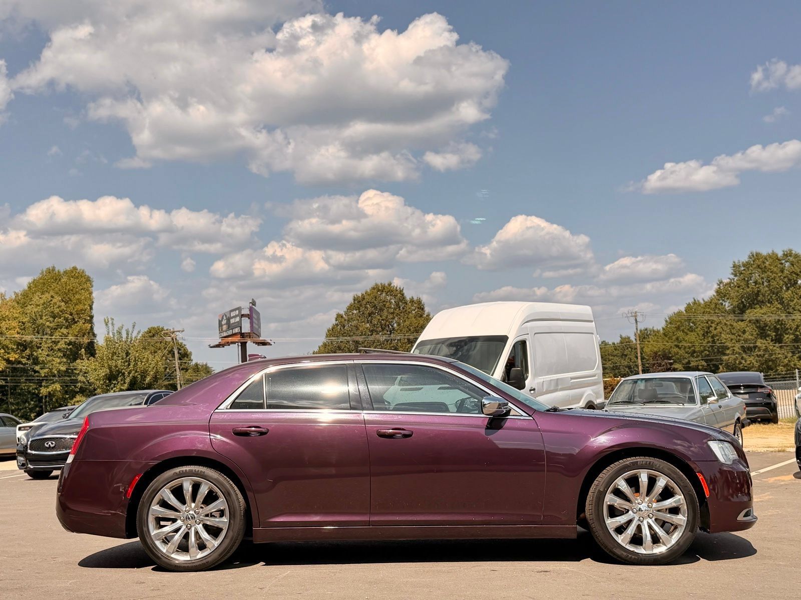 Used 2020 Chrysler 300 Touring L w/ Quick Order Package 2EF RWD image 13
