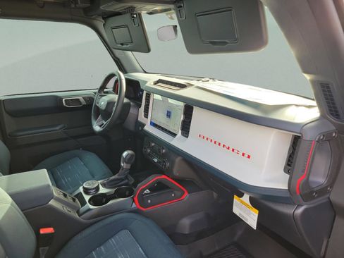New 2025 Ford Bronco Heritage Edition image 25