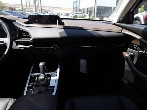 Certified 2025 MAZDA CX-30 AWD 2.5 S w/ Premium Package image 24