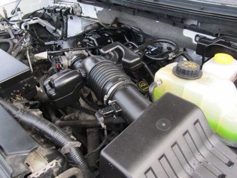 Used 2014 Ford F150 XLT image 16