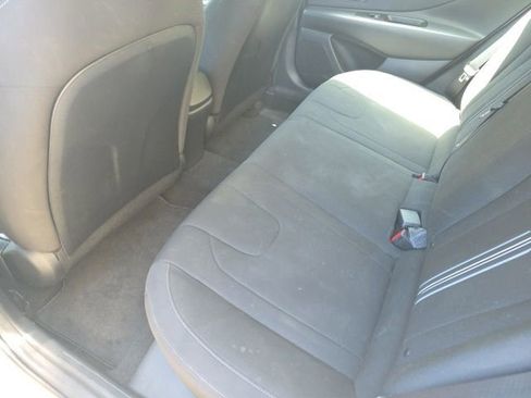 Used 2023 Hyundai Elantra SEL w/ Cargo Package FWD image 4