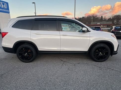 Used 2022 Honda Pilot Special Edition image 3