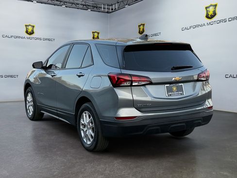Used 2023 Chevrolet Equinox LS image 3