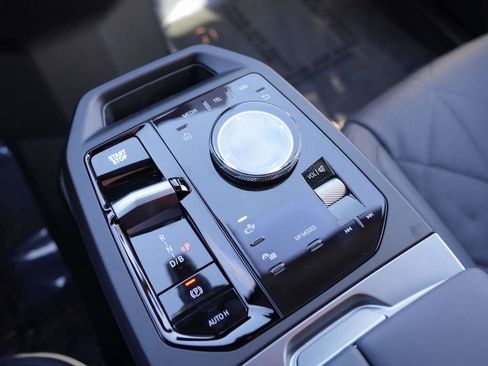 New 2026 BMW iX xDrive60 w/ M Sport Package image 12
