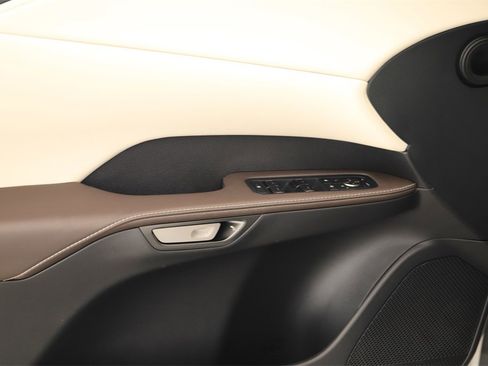 Used 2024 Lexus RX 350 FWD image 23