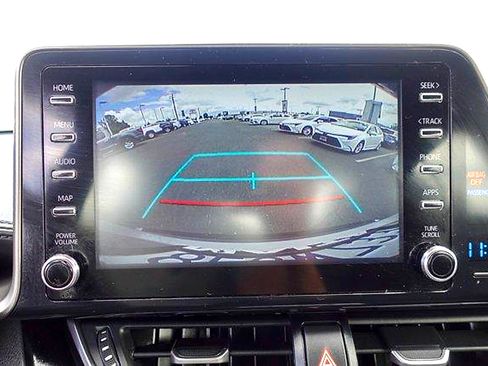 Used 2019 Toyota C-HR XLE FWD image 21