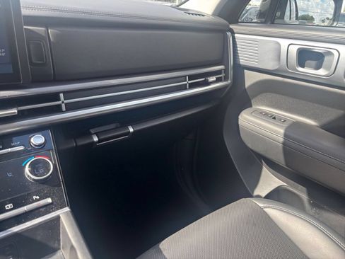 Used 2026 Hyundai Santa Fe SEL FWD image 37