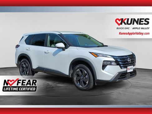 Used 2025 Nissan Rogue SV AWD/4WD image 1