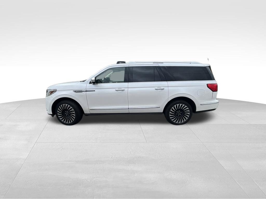 Used 2019 Lincoln Navigator L Black Label AWD/4WD image 3
