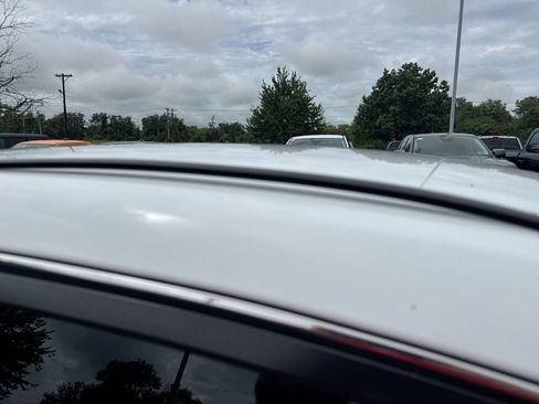 Used 2018 Nissan Sentra S FWD image 32