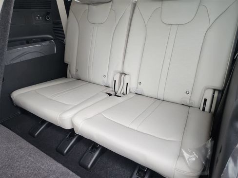 New 2026 Kia Sorento S w/ S Panoramic Sunroof Package image 28