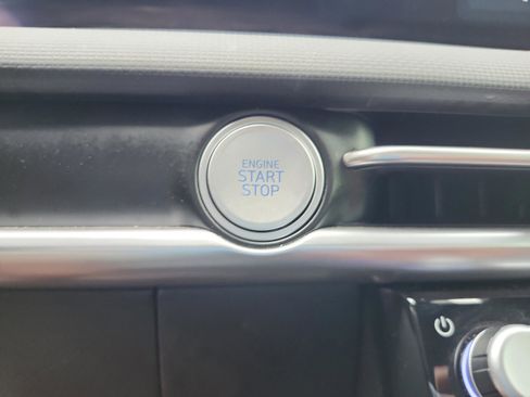 Certified 2025 Hyundai Santa Cruz SEL FWD image 31