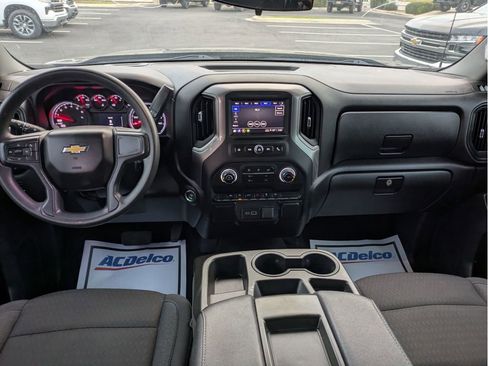 Certified 2024 Chevrolet Silverado 1500 Custom image 15