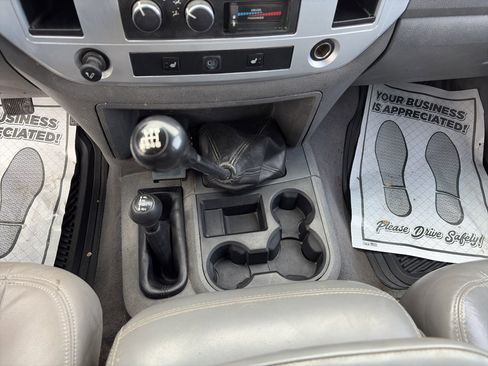 Used 2006 Dodge Ram 3500 Truck Laramie w/ Trailer Tow Group image 16