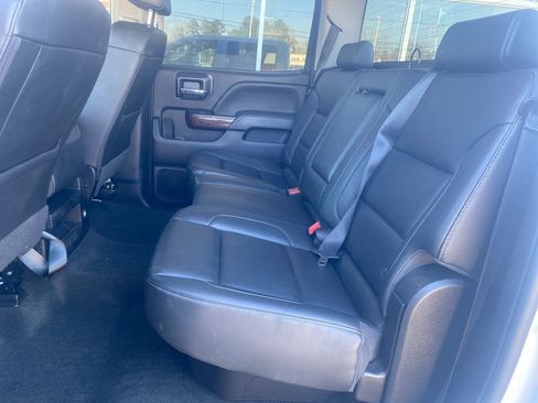 Used 2018 GMC Sierra 2500 SLT w/ Duramax Plus Package AWD/4WD image 50