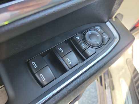 Certified 2024 Chevrolet Silverado 3500 LTZ w/ LTZ Plus Package image 18