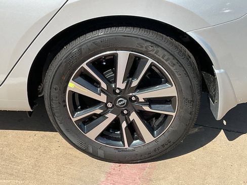 New 2025 Nissan Versa SV w/ Trunk Package image 8