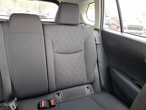 Used 2025 Toyota Corolla Cross LE image 15