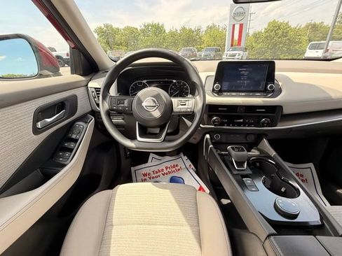 Certified 2023 Nissan Rogue SV AWD/4WD image 22