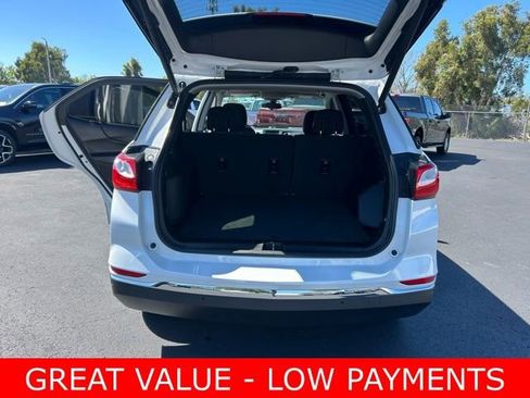 Used 2018 Chevrolet Equinox LT image 13