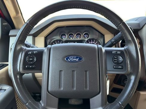 Used 2016 Ford F250 Lariat w/ Chrome Package image 18