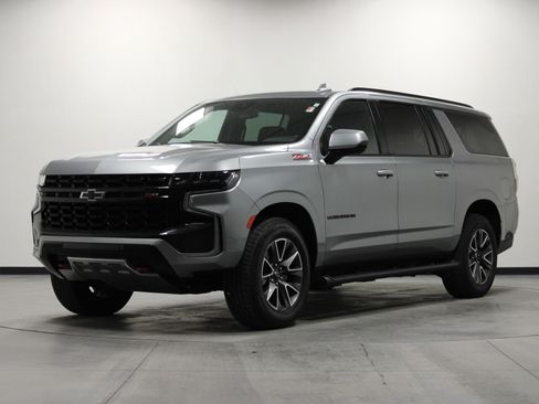 Used 2023 Chevrolet Suburban Z71 image 8