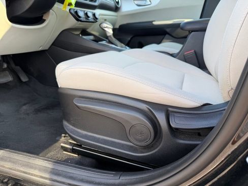 Certified 2023 Kia Forte LXS w/ LXS Technology Package FWD image 13