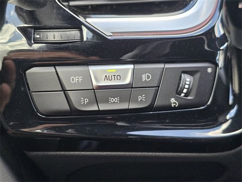 Used 2024 BMW Z4 M40i w/ Premium Package image 34